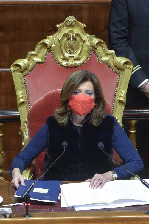La Casellati asfalta il governo: "I ritardi sono incomprensibili"