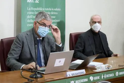 "Il nostro Paese è in fase di decrescita anche se sta rallentando"