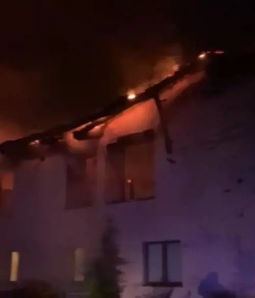 Colpa delle luminarie natalizie: va in fiamme la villa della famiglia Montezemolo
