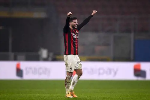 Il Milan è nei guai: pure Theo Hernandez fuori
