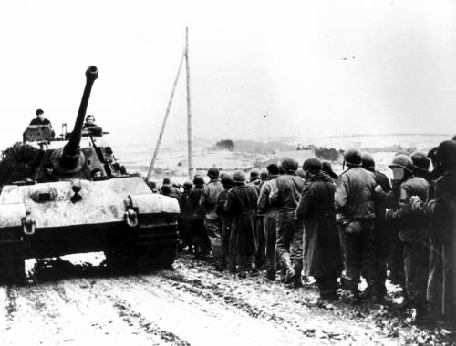 Ardenne, l'ultima offensiva di Hitler per riprendersi l'Europa