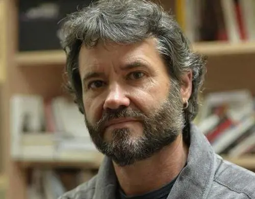 Una ragazza d'acciaio in un mondo di orchi