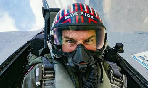 Cruise, Reeves e Spielberg in sala per salvare il cinema