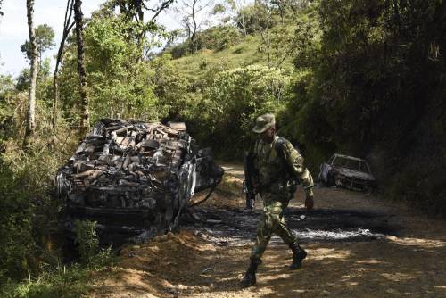 Colombia nel caos: scontri, feriti e morti dopo le rivolte contro la riforma fiscale