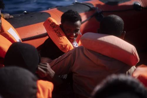 La curva che preoccupa la Ue: "Nel 2021 aumenteranno ancora gli sbarchi"