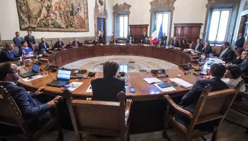 "Continua la rivoluzione fiscale". Ecco le decisioni del governo in Cdm