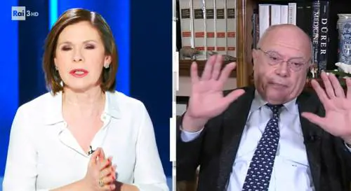 Renzi sfora a Cartabianca. Galli sbotta in diretta: "Stufo dei luoghi comuni"