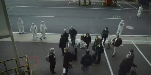 Gli ispettori dell'Oms arrivano a Wuhan. Pechino blocca due "sospetti" positivi