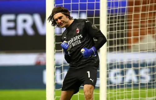 "Guarda che faccia", bufera sulla Rai per la frase sul portiere del Milan