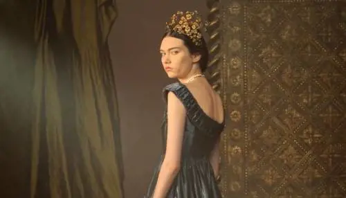 Tra il tempo e la bellezza c'è il senso dell'alta moda