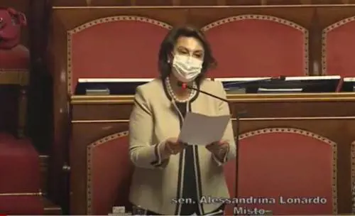 La Lonardo si tira fuori: "Il gruppo non è omogeneo"