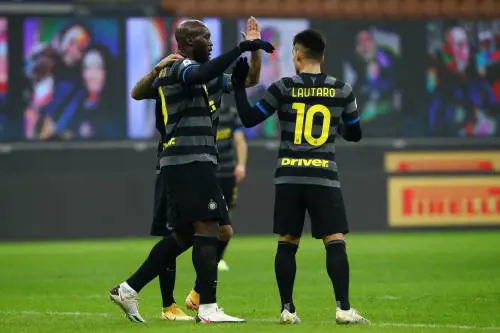 Lukaku non si ferma mai. La risposta facile dell'Inter con il risveglio di Lautaro