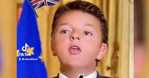 Matteo Renzi bambino diventa virale: "First reaction: choc"