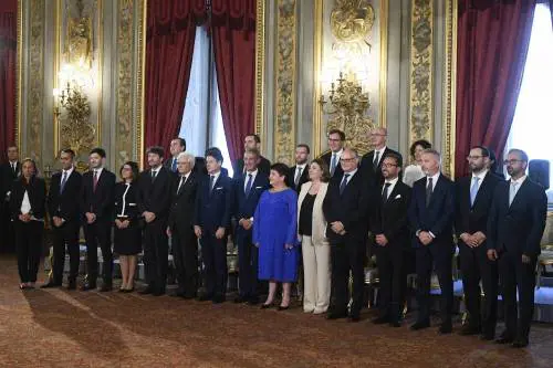 Un contratto farsa per nozze già finite