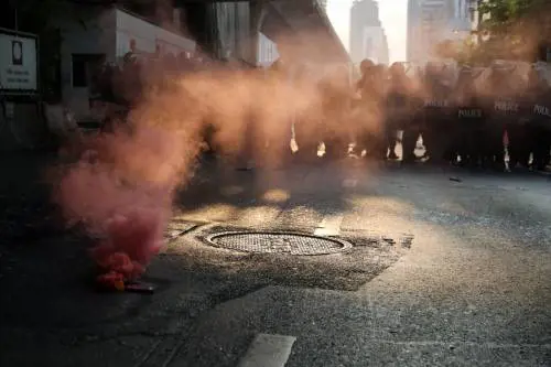 In Birmania massacri e fosse comuni. Trucidati in 40