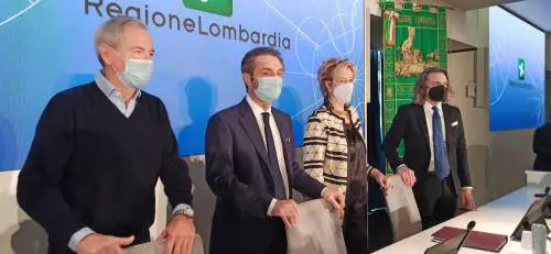 "A giugno tutti i lombardi vaccinati"