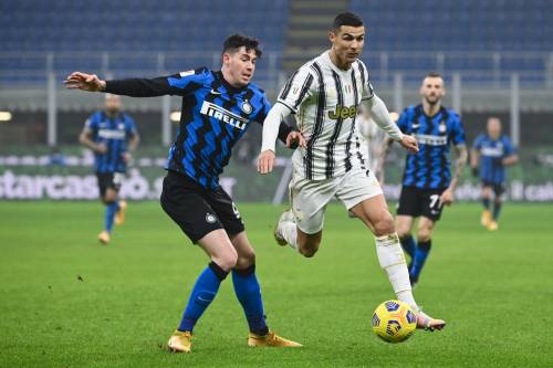 Derby d'Italia degli svarioni. E Cristiano ribalta l'Inter