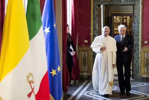 Il Papa aveva "scelto" Draghi e spunta l'asse con il Quirinale