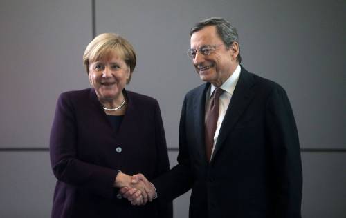 Draghi e la fine della Merkel: ecco cosa succede in Europa