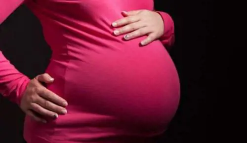 "Così l'ideologia pro-aborto nega il dolore delle madri"