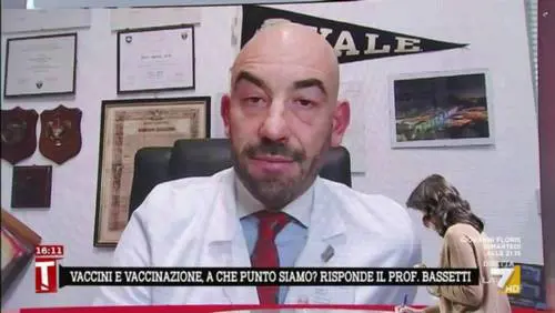 Bassetti affonda Ricciardi: "Non sono state studiate le varianti del Covid-19"