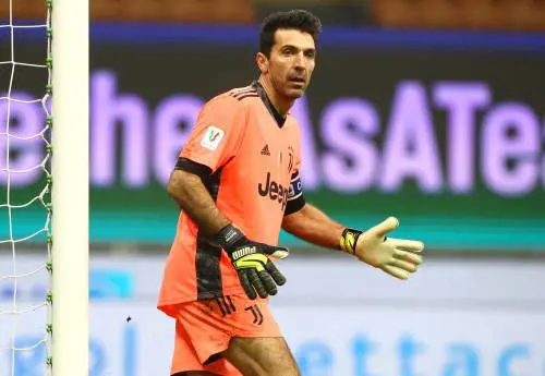 "Quando è arrivato lui...": Buffon ora spara a zero