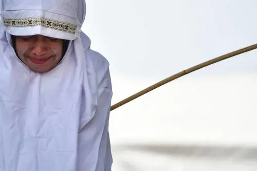 Indonesia, due cristiani accusati di violare la sharia: 40 frustate a testa