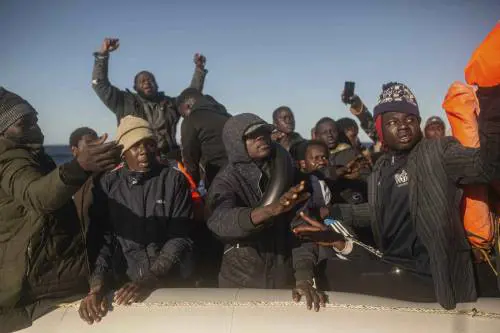 Permessi di soggiorno agli immigrati sposati anche se non convivono