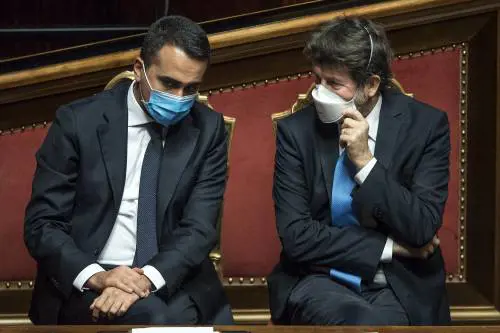 Quei due poltronisti per tutte le stagioni: Di Maio e Franceschini sempre in sella