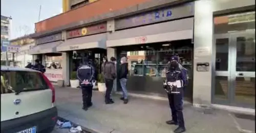 "Io apro lo stesso...". Ma la rivolta di Tito finisce male