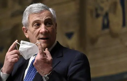 Forza Italia in pressing: scadenze fiscali rinviate fino alla fine dell'anno