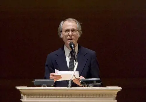 DeLillo dal "Silenzio" esulta: che bello, non funziona nulla