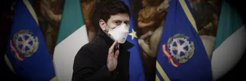 Paura per le varianti e contagi in aumento. L'Italia resta chiusa anche per Pasqua. "Ma è l'ultimo miglio"
