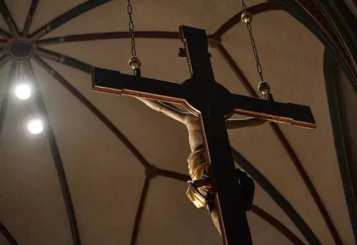 Vescovo benedice coppie gay: che cosa succede in Germania