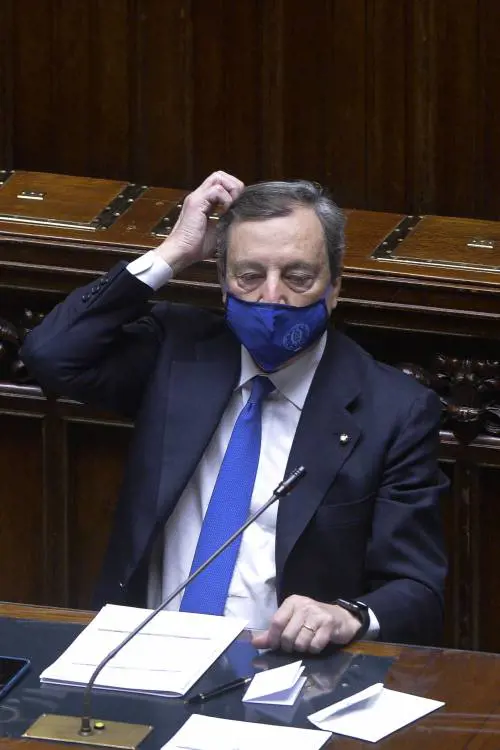 Il Recovery? È tutto da rifare: Draghi "cancella" il piano Conte