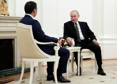 I missili russi in Asia centrale: Mosca tenta mossa a tenaglia