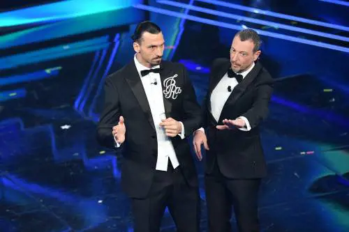 Ibra a caccia di un gol anche sul palco dell'Ariston