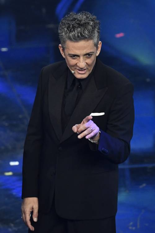 Sanremo, Fiorello punge il successore di Amadeus: "Auguro la platea piena di pubblico ma deve andare male"