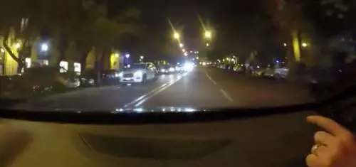 Ladri si schiantano sui carabinieri. Ecco il video choc dall'abitacolo