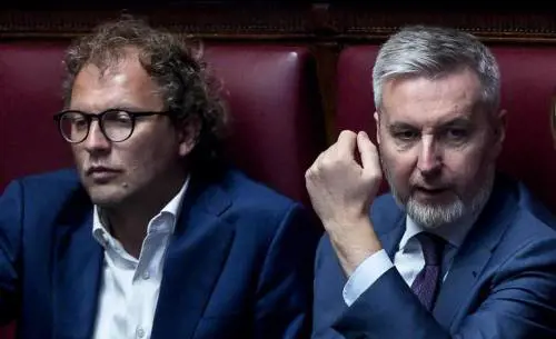 Guerra tra correnti dem. "Zingaretti ha sbagliato a fidarsi di Lotti"