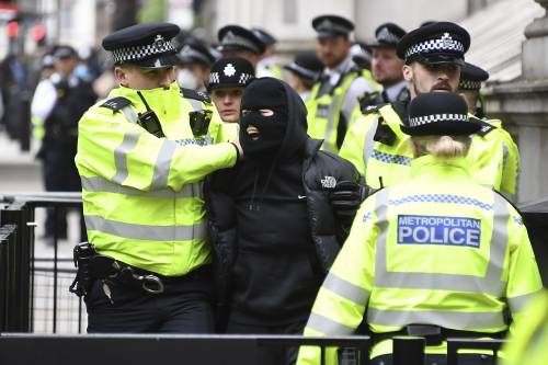 Un'altra epidemia per Londra. L'Inghilterra ostaggio delle gang