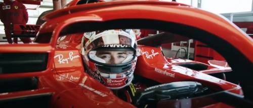 La Ferrari toglie i veli: ecco tutti gli scatti della nuova SF21