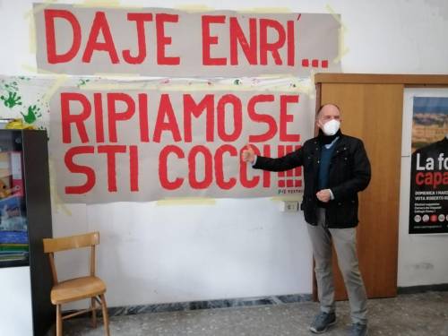 La prima mossa è uno scivolone