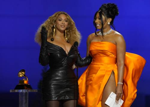 Beyoncé domina i "mini" Grammy