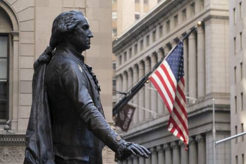 'Anche Washington va rimosso'. Altra vittima dei dem radicali