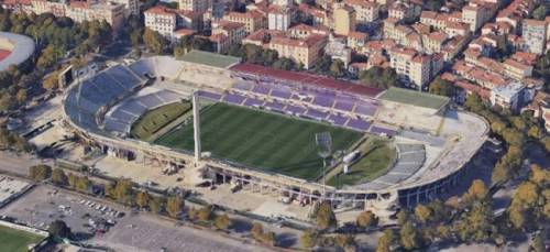 Cento milioni del Recovery Fund per ristrutturare lo stadio di Firenze. È giusto?