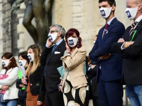 Al via la prima causa civile per i risarcimenti ma tra i parenti delle vittime è già scontro