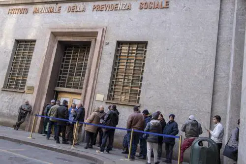 Il Pd ora "umilia" i pensionati: "Quota 100? Non è priorità"