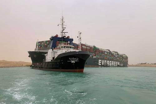 Scatta l'allarme in tutto il mondo. Cosa nasconde l’incidente di Suez