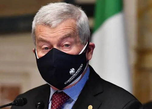 I sindaci non hanno alibi la loro scelta è politica